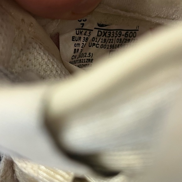 Nike Dunk High Hoops Pack Pink Sneakers DX3359-600 Women Size 7 Valentines - Picture 7 of 7